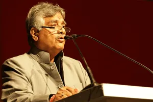 Mr. Ashok Kapur, Chairman, Krishna Group and Krisumi Corporation